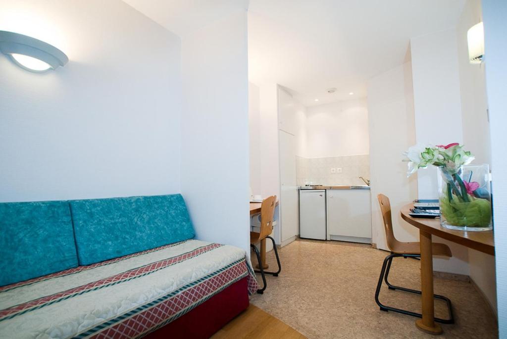 Les Messines Apparthotel Mety Pokoj fotografie